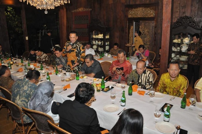 Era Disrupsi, Bamsoet: Media Massa Punya Pekerjaan Rumah Tak Ringan