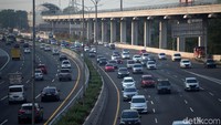 Besaran penyesuaiannya sendiri diperkirakan ada di sekitar angka 6,5%. Angka tersebut sesuai dengan inflasi di daerah operasional tol dalam dua tahun terakhir.