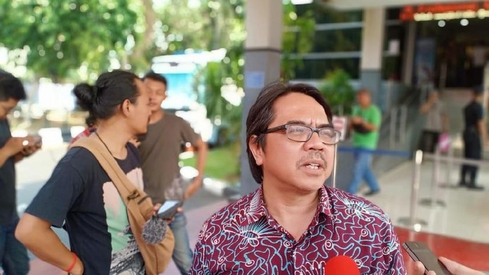 Disebut Kebal Hukum, Ade Armando Laporkan Balik Fahira Idris