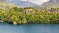 Dorothea Slate Quarry telah memakan korban sekitar 25 orang sejak tahun 1990. Oleh sebab itu, masyarakat lokal menjulukinya sebagai kolam kematian. (iStock)