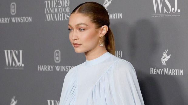Gigi Hadid / 