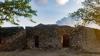 Fernando de Noronha sempat juga menjadi bagian dari Perang Dunia II. Ada banyak tahanan perang yang ditempatkan di sini. (iStock)