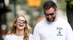 Bulan Madu di Sumba, Ini Pose Cantik Jennifer Lawrence Saat Makan Pizza