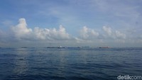Pulau Karimunbesar terletak sekitar 37 km barat daya Singapura, 54 km barat Batam, 24 km timur laut Pulau Rangsang dan 32 km utara Pulau Kundur. Pulau ini masuk di Provinsi Kepulauan Riau (Foto: Ahmad Masaul Khoiri/detikcom)