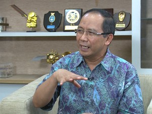 Warga Diminta Pakai Kacamata Khusus Lihat Gerhana Matahari Cincin