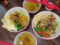 Dijamin Mantul! 5 Kafe di Jakarta Ini Punya Mie Ayam Enak 
