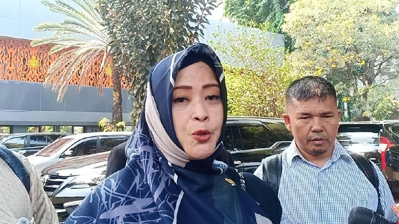 Diperiksa soal Meme Joker, Fahira Idris: Saya Lakukan ini Bukan untuk Anies Diperiksa soal Meme Joker, Fahira Idris: Saya Lakukan ini Bukan untuk Anies