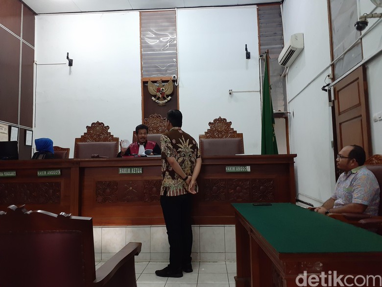 Sidang Praperadilan Imam Nahrawi Diputus Hari Ini Sidang Praperadilan Imam Nahrawi Diputus Hari Ini