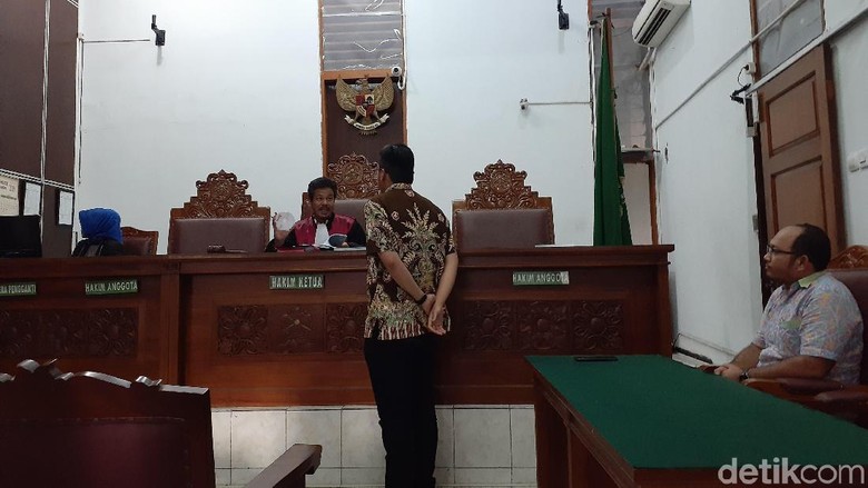 Praperadilan Imam Nahrawi Diputus Selasa Pekan Depan Praperadilan Imam Nahrawi Diputus Selasa Pekan Depan