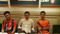 Menjadi pemain bulu tangkis senior, tentunya Taufik Hidayat dekat dengan pemain bulu tangkis lainnya. Seperti momennya kali ini, di mana Taufik Hidayat makan bersama dengan juniornya. Foto: Instagram @Taufikhidayatofficial