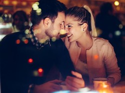 Ramalan Zodiak Cinta 24 November: Gemini Jangan Mendikte, Leo Jaga Perasaan