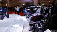 Tricity akan diproduksi menggunakan mesin XMAX, tak menutup kemungkinan model ini juga akan diproduksi di Indonesia. Sebab diketahui, Yamaha Indonesia Motor Manufacturing (YIMM) menjadi basis untuk produksi global Yamaha XMAX. Ditambah, pada 2016 lalu YIMM juga pernah meluncurkan Tricity 155 di ajang Indonesia Motorcycle.
