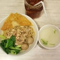 Dijamin Mantul! 5 Kafe di Jakarta Ini Punya Mie Ayam Enak 