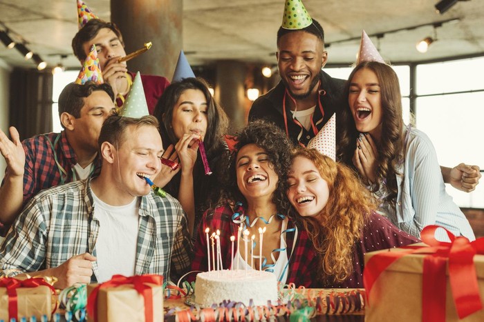Ucapan selamat ulang tahun untuk sahabat. Foto: iStock Ucapan selamat ulang tahun untuk sahabat. Foto: iStock