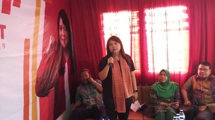 Ima Mahdiah temui warga saat reses DPRD DKI Jakarta (Farih/detikcom)