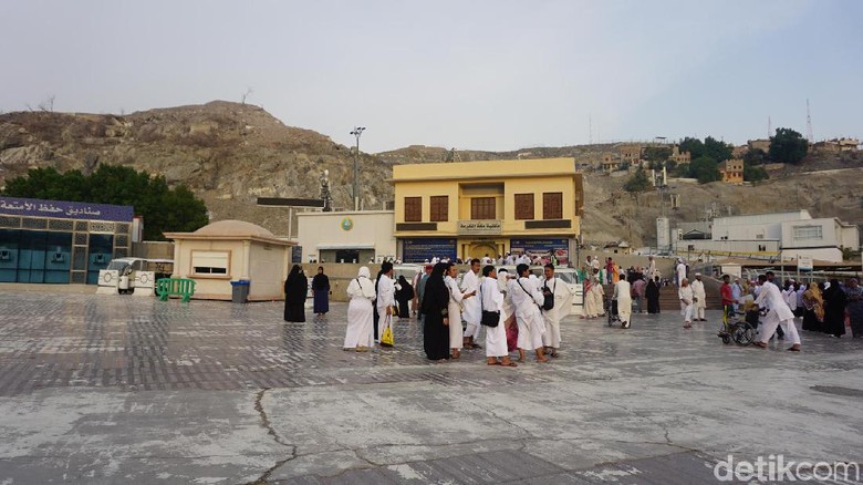 Rangkaian Umrah Usai, Marbut-Majelis Taklim DKI Kunjungi Tempat Lahir Nabi Rangkaian Umrah Usai, Marbut-Majelis Taklim DKI Kunjungi Tempat Lahir Nabi