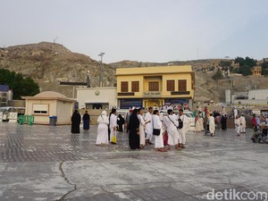 Rangkaian Umrah Usai, Marbut-Majelis Taklim DKI Kunjungi Tempat Lahir Nabi