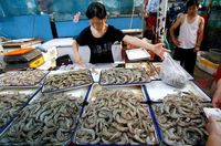 Seram! Kena Cangkang Udang, Pria Ini Terluka Tangannya dan Tewas