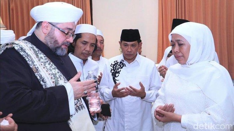 Maulid Nabi Muhammad SAW, Khofifah Ajak Teladani 4 Sifat Rasulullah Maulid Nabi Muhammad SAW, Khofifah Ajak Teladani 4 Sifat Rasulullah