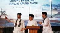 Saat menghadiri acara groundbreaking Masjid Apung di Ancol tersebut, Anies berharap Masjid Apung ini dapat menjadi ikon Indonesia di masa depan.
