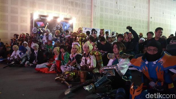 Adu Cosplay Bikin Seru Grand Final SEACA 2019