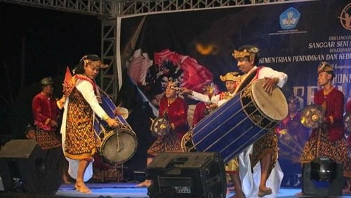 Konser Seni Tari Suku Sasak