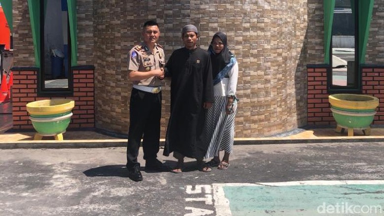 Kisah Operasi Zebra di Riau, Ditilang Polisi Berujung Dapat Kerjaan Kisah Operasi Zebra di Riau, Ditilang Polisi Berujung Dapat Kerjaan