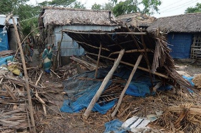 Korban Tewas Topan Bulbul Bertambah, 2 Juta Warga Mengungsi Korban Tewas Topan Bulbul Bertambah, 2 Juta Warga Mengungsi