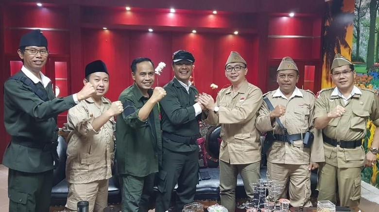 Saat Politisi PSI Buang Draf RAPBD Surabaya 2020, Tapi Kini Berakhir Damai Saat Politisi PSI Buang Draf RAPBD Surabaya 2020, Tapi Kini Berakhir Damai