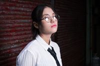 Wanita Jepang Protes Gara-gara Larangan Pakai Kacamata di Kantor