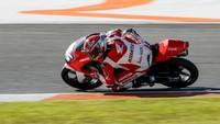 Sebagai pebalap rookie, catatan prestasinya patut diperhitungkan. Pebalap muda berusia 15 tahun ini berhasil tiga kali finish 10 besar dari lima balapan yang dijalani sejauh ini. Foto: Dok. Honda