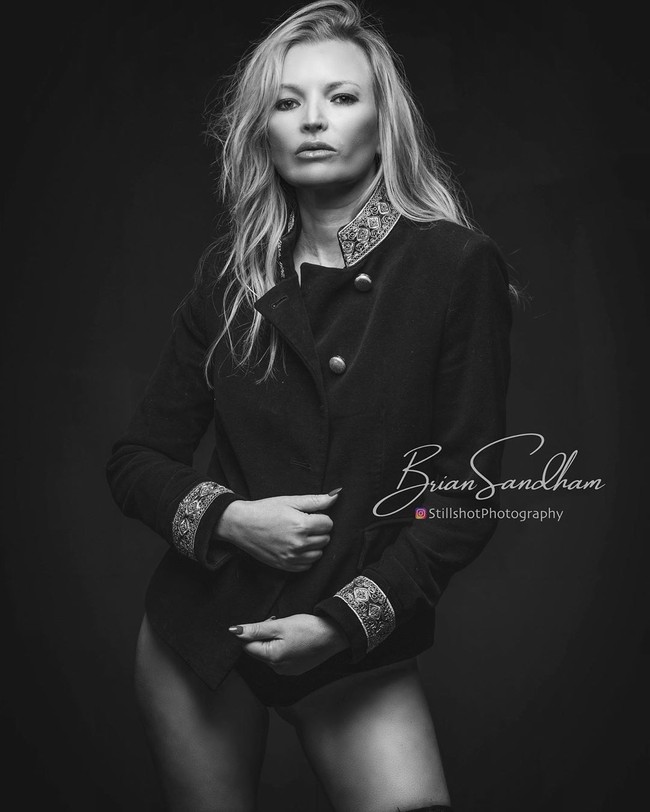 Punya wajah mirip Kate Moss ternyata membawa berkah tersendiri buat Denise. Perempuan 39 tahun ini mendapat banyak tawaran untuk menjadi model juga. (Foto: Instagram/katemossalike)