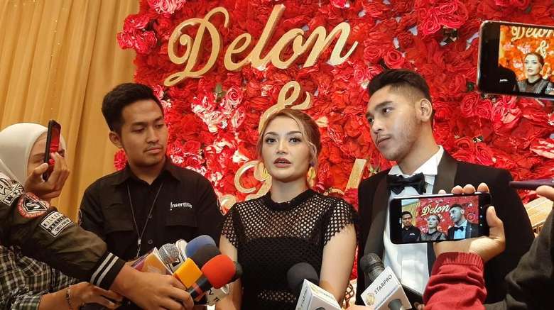 Ingin Punya Momongan, Siti Badriah Nangis Tiap Kali Menstruasi Ingin Punya Momongan, Siti Badriah Nangis Tiap Kali Menstruasi