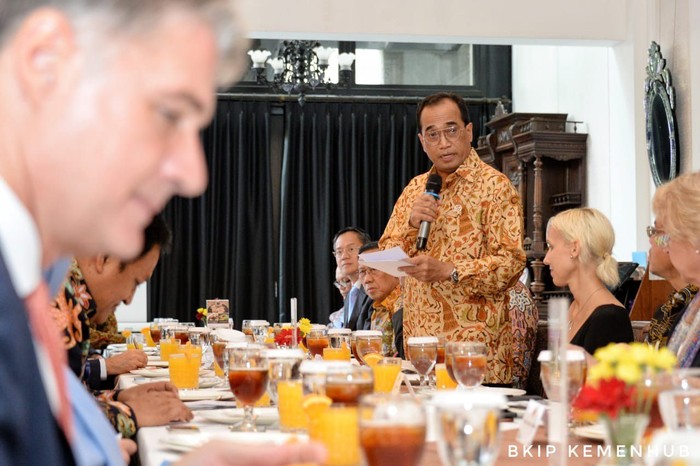 Temui Sejumlah Dubes, Menhub: Kolaborasi Dapat Atasi Ancaman Maritim