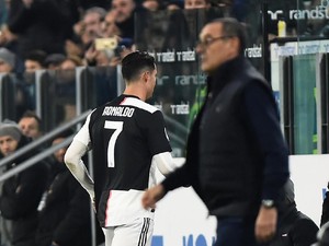 Ronaldo, Tinggalkan Stadion Lebih Cepat Bisa Kena Sanksi Lho