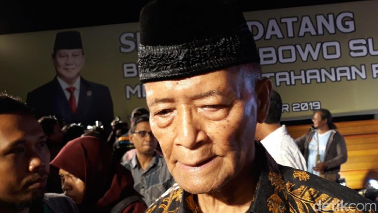 Polemik Celana Cingkrang, Buya: Mari Pakai Pakaian Nasional Polemik Celana Cingkrang, Buya: Mari Pakai Pakaian Nasional