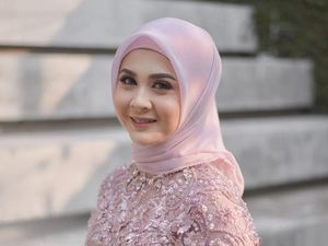 Ada Benjolan di Payudara Kesha Ratuliu, Kenali Bedanya Kista dan Tumor