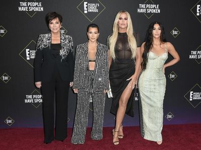 Gaya Kim Kardashian dan Saudarinya, Pilih Mana?