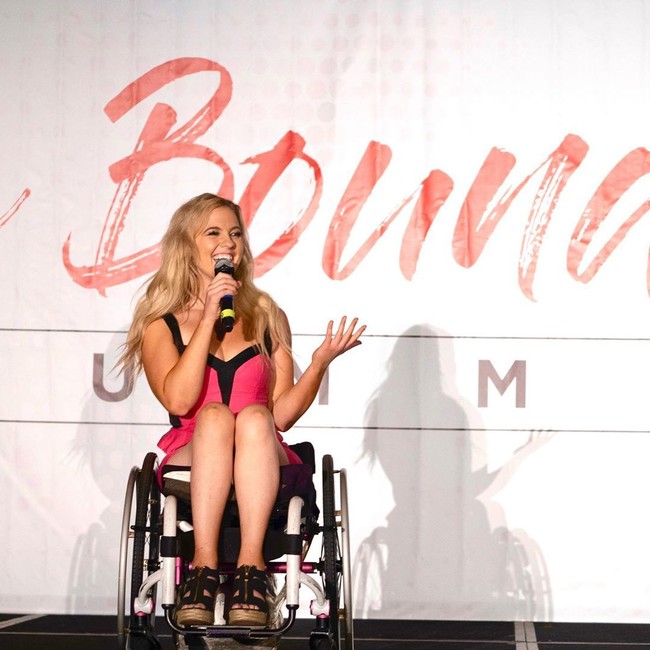 Pada awalnya saya melaju sangat cepat, aku seperti berlari di atas panggung, ucap Madeline, seperti dikutip dari WTKR. Foto: dok. Instagram @liveboundlessgirl