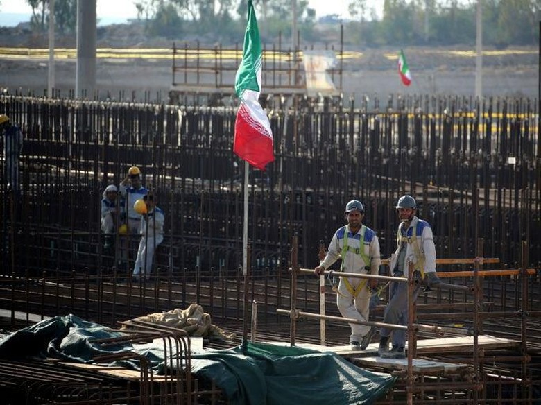 Iran dan Rusia Resmikan Fase Baru Pembangunan Reaktor Nuklir Iran dan Rusia Resmikan Fase Baru Pembangunan Reaktor Nuklir