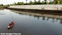 Normalisasi juga dilakukan di 3 anak Sungai Citarum, yakni Sungai Cimande (9,3 km), Sungai Cikijing (6,2 km), dan Sungai Cikeruh Hilir (3,5 km). Total biaya pengerjaannya sebesar Rp 245,48 miliar dan ditargetkan selesai 2020.  Istimewa/Dok. Kementerian PUPR.
