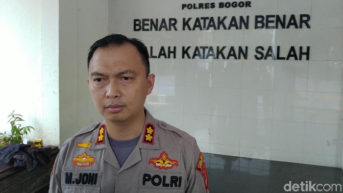 Polisi Duga Mayat Dalam Koper di Bogor Dibekap Sebelum Dibunuh