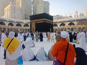 Liburan Akhir Tahun, Banyak yang Akan Umrah ke Tanah Suci