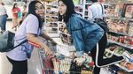 Baru Dipinang! Ini Kesha Ratuliu dan Potret Seru Kulinerannya