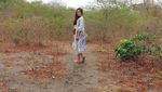 Foto: Wulan Guritno nan Cantik di Geopark Ciletuh