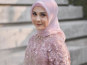 Kesha Ratuliu Tak Sangka Single Perdana Tak Mau Berubah Diterima Baik
