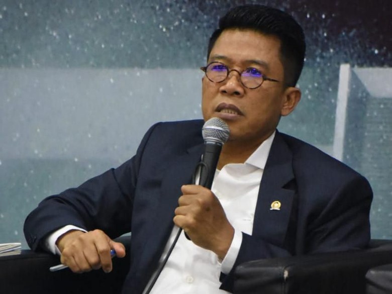 Misbakhun Nilai Perlunya Revitalisasi Nilai Pahlawan Misbakhun Nilai Perlunya Revitalisasi Nilai Pahlawan