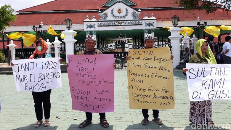 Keraton Yogya Pertanyakan Putusan Pengadilan soal Eksekusi Kios 5 PKL Keraton Yogya Pertanyakan Putusan Pengadilan soal Eksekusi Kios 5 PKL
