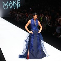 Albert Yanuar merilis koleksi terbarunya dengan mengambil tema Vare Voluceres di Jakarta Fashion Week 2020, Senayan City, Jakarta, Kamis [24/10/2019]. Foto: Rifkianto Nugroho/detikcom