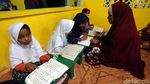 Mengintip Kesibukan Warga di Perbatasan RI Kala Malam Tiba